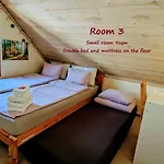 Privatunterkunft Mikael's Bed &