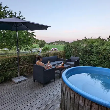 Séjour chez l'habitant Mikael's Bed &